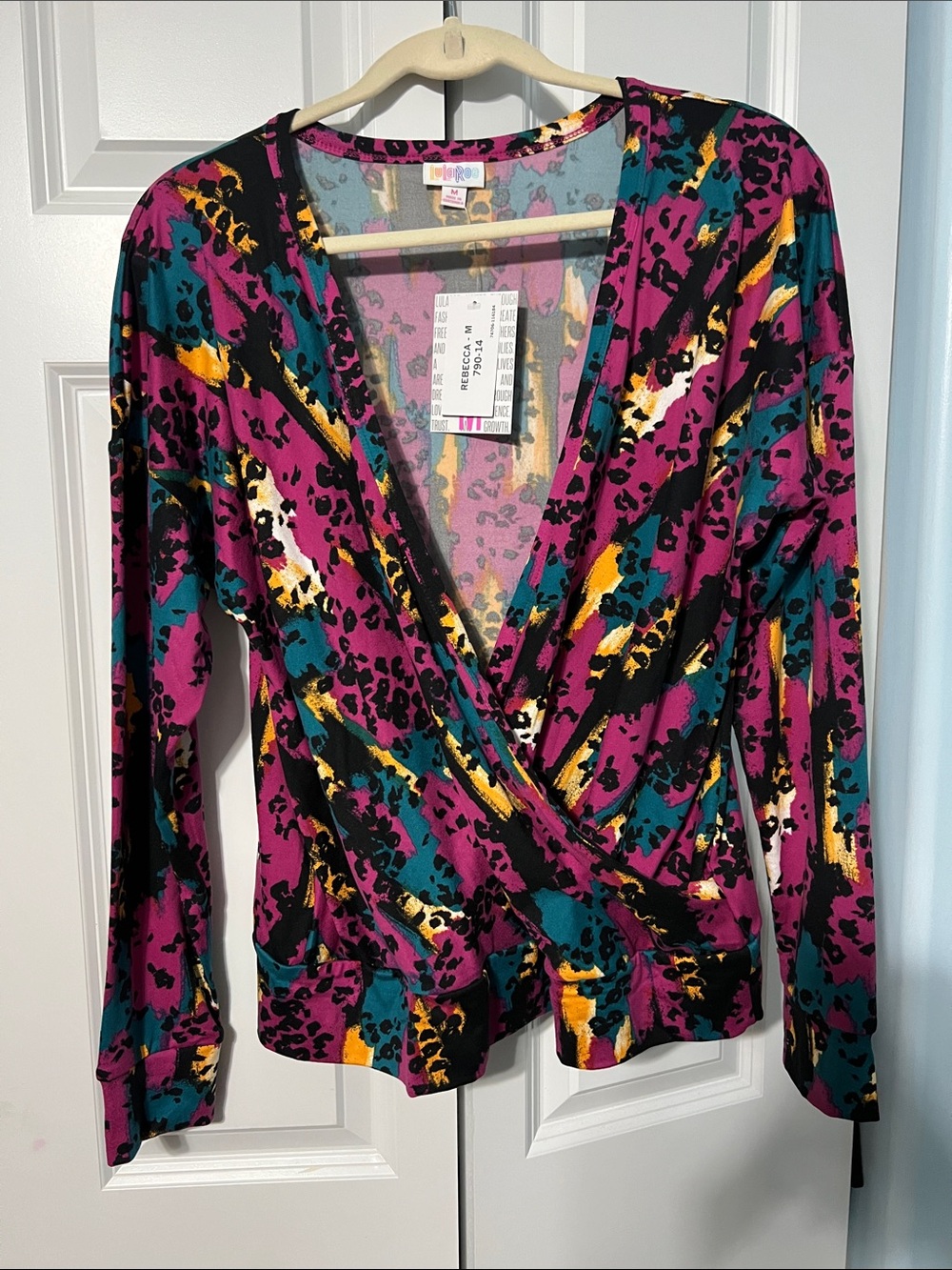 LuLaRoe Rebecca wrap top. M